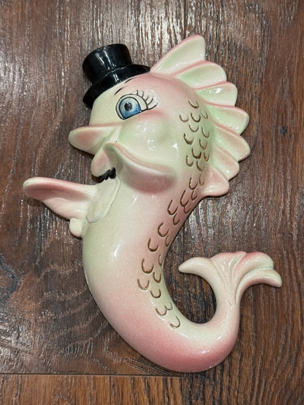 Vintage Anthropomorphic Fish Wall Decor